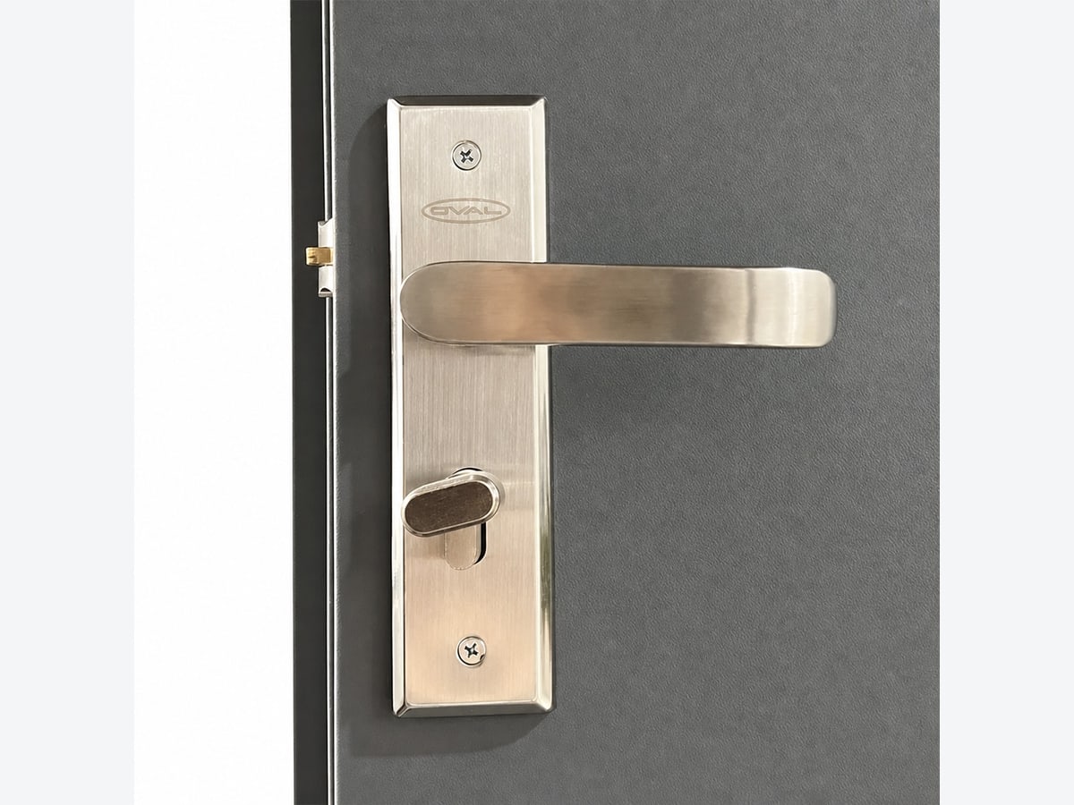 Khoá tay gạt inox MZ16 lắp trên cửa chống cháy Aerosky